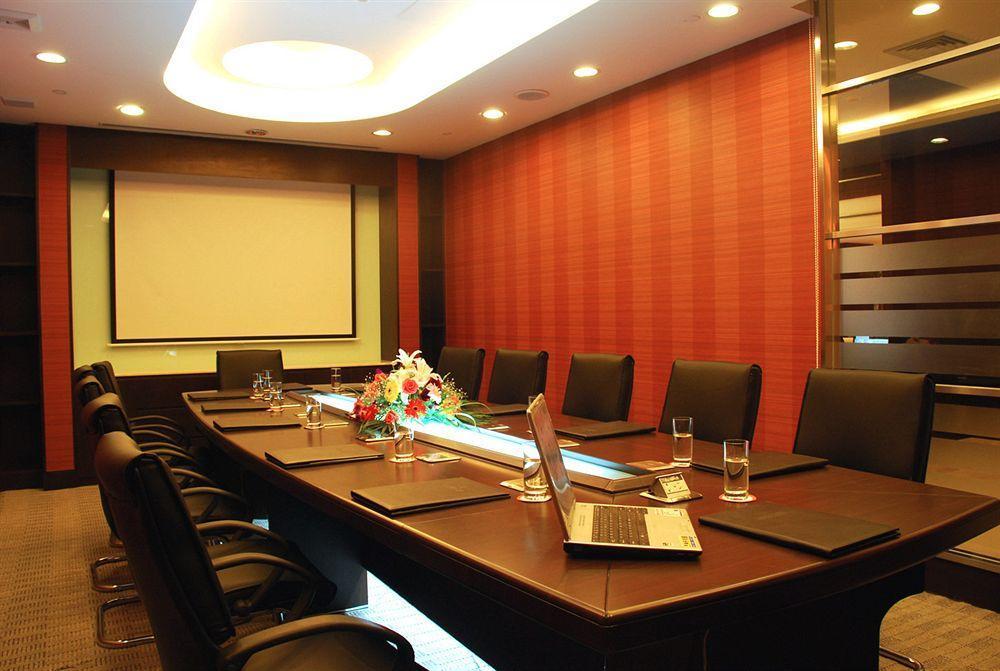 Shanghai Forte Hotel Dış mekan fotoğraf